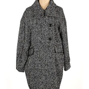 Mango Women's Black and White Herringbone Coat